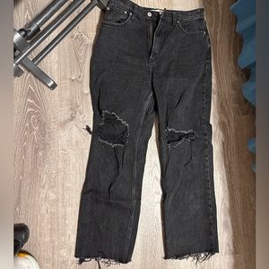 Abercrombie & Fitch ankle straight ultra high rise black distressed jeans